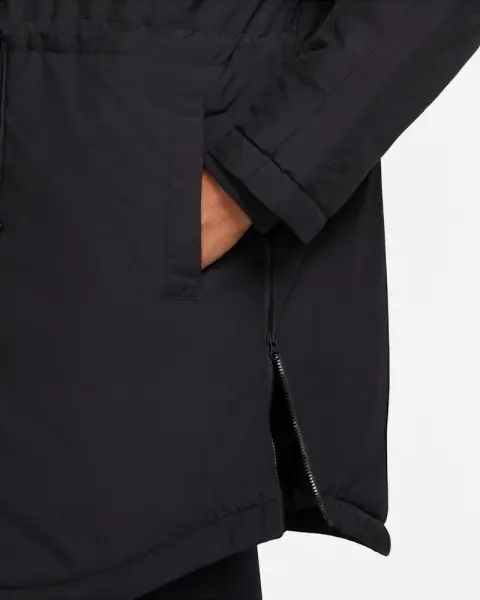 Куртка женская Nike SPORTSWEAR ESSENTIAL черная DV7874-010