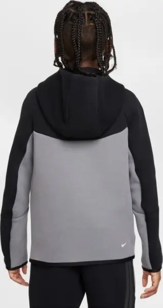 Толстовка підліткова Nike SPORTSWEAR TECH FLEECE сіро-чорна HV5867-084