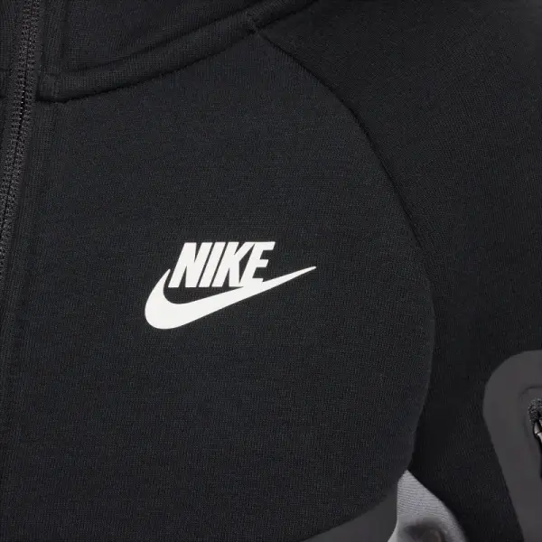 Толстовка підліткова Nike SPORTSWEAR TECH FLEECE сіро-чорна HV5867-084