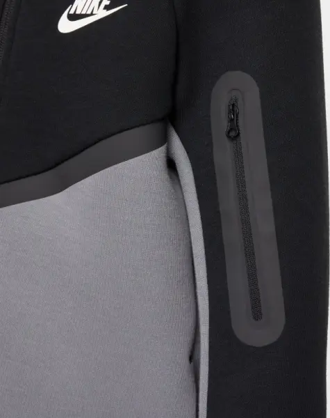 Толстовка підліткова Nike SPORTSWEAR TECH FLEECE сіро-чорна HV5867-084