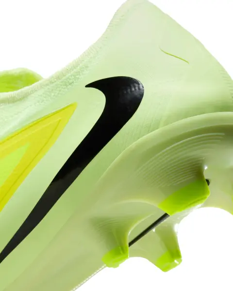 Бутсы Nike PHANTOM 6 LOW PRO FG лаймовые HJ4122-800