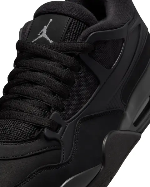 Кросівки Nike AIR JORDAN 4 RM чорні FQ7939-004