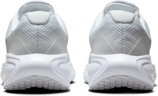 Кроссовки беговые Nike REVOLUTION 8 белые HJ9198-100
