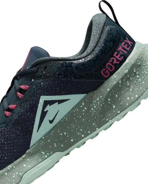 Кросівки для трейлранінгу Nike JUNIPER TRAIL 2 GORE-TEX WATERPROOF темно-зелено-м'ятно-рожеві HM9734-302