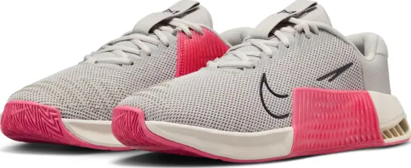 Кросівки для тренувань жіночі Nike METCON 9 сіро-рожеві DZ2537-004