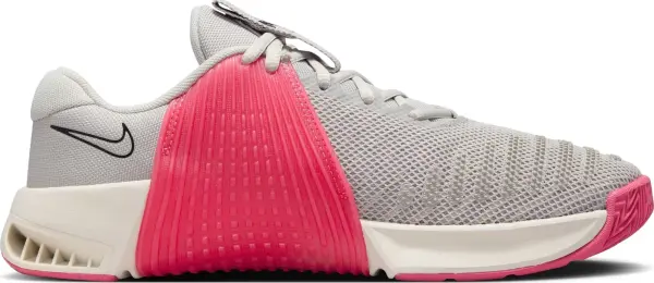 Кросівки для тренувань жіночі Nike METCON 9 сіро-рожеві DZ2537-004
