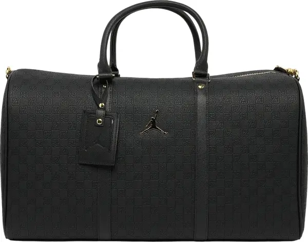 Сумка Nike JORDAN MONOGRAM DUFFLE BAG 40L чорно-золота LM0987-K5X