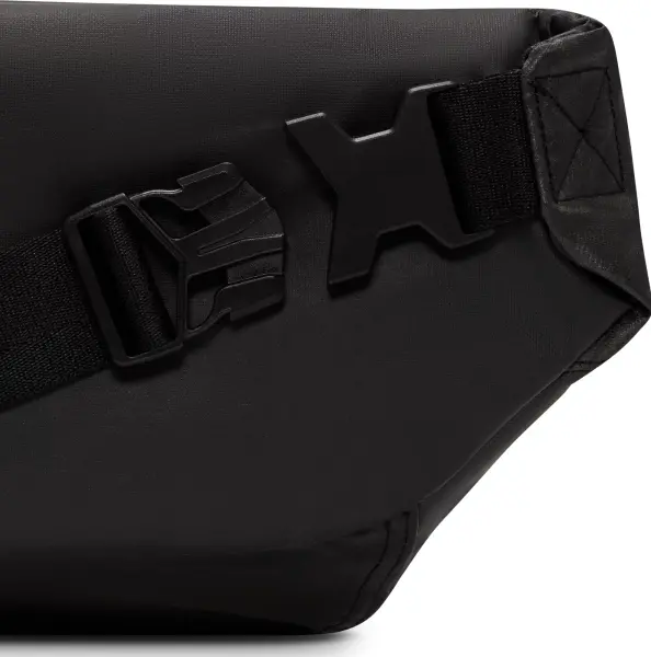 Сумка через плече Nike ELEMENTAL PRO STORM-FIT ADV чорна FZ6370-010
