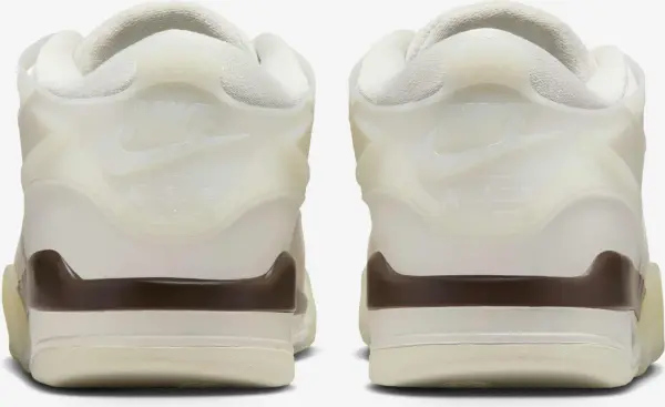 Кроссовки Nike AIR JORDAN 4 RM бежево-коричневые IB8857-141