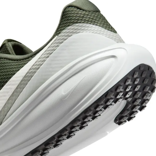 Кроссовки беговые Nike REVOLUTION 8 темно-зелено-бежево-белые HJ9198-303