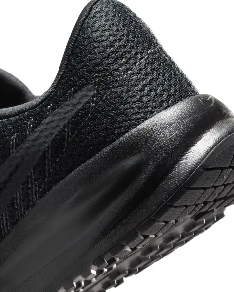 Кроссовки беговые женские Nike RUN DEFY черные HM9593-003
