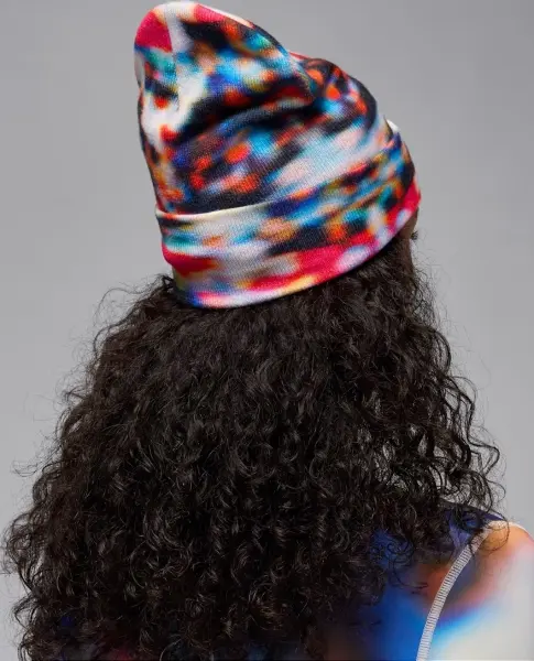 Шапка Nike JORDAN PEAK ESSENTIAL MOUNTAINSIDE BEANIE різнокольорова HV2047-100