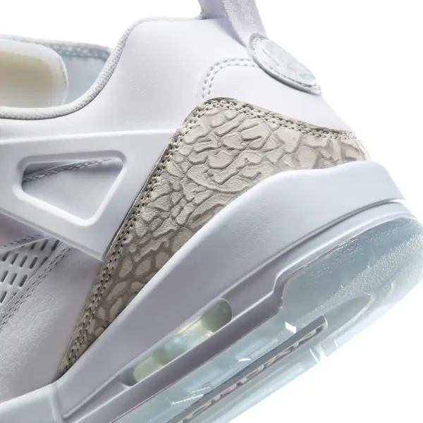 Кросівки Nike JORDAN SPIZIKE LOW біло-кремові FQ1759-103