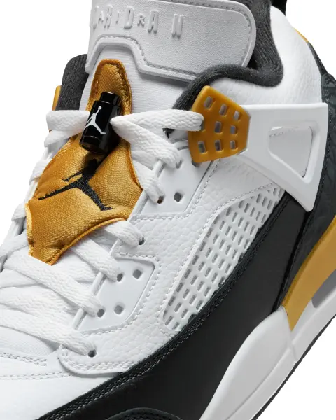 Кросівки Nike JORDAN SPIZIKE LOW біло-чорно-золоті FQ1759-108
