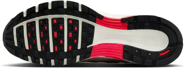 Кроссовки Nike P-6000 бежево-коралловые CD6404-601