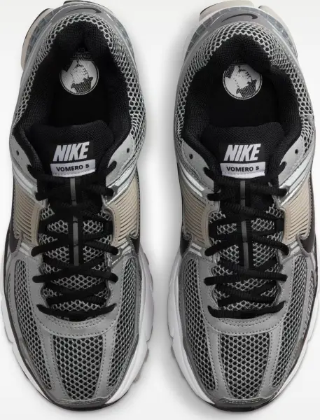 Кросівки Nike ZOOM VOMERO 5 срібно-коричневі FJ4151-007