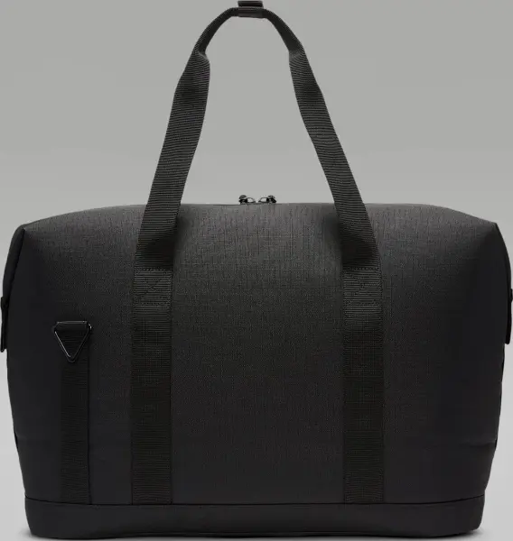 Сумка спортивна Nike JORDAN DUFFLE BAG 40L чорна MA0900-023