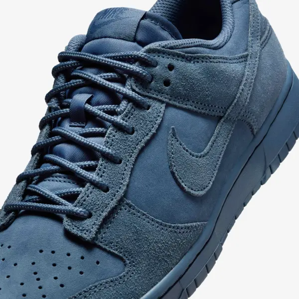 Кросівки Nike DUNK LOW RETRO SE темно-сині IB6651-400