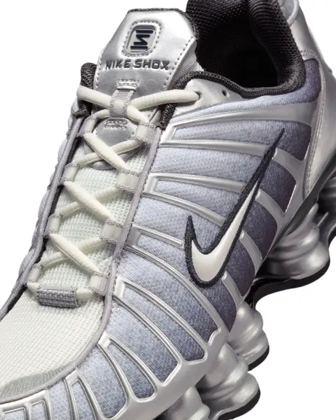 Кроссовки Nike SHOX TL серебряно-антрацитовые IH4466-095