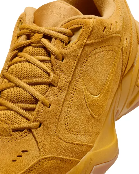 Кроссовки для тренировок Nike AIR MONARCH SE светло-коричневые IB2281-700