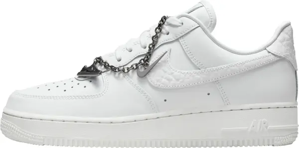 Кросівки жіночі Nike AIR FORCE 1 '07 LOW білі IM6485-121