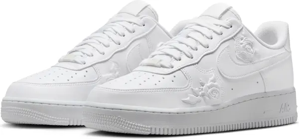 Кроссовки женские Nike AIR FORCE 1 '07 белые HF2016-100