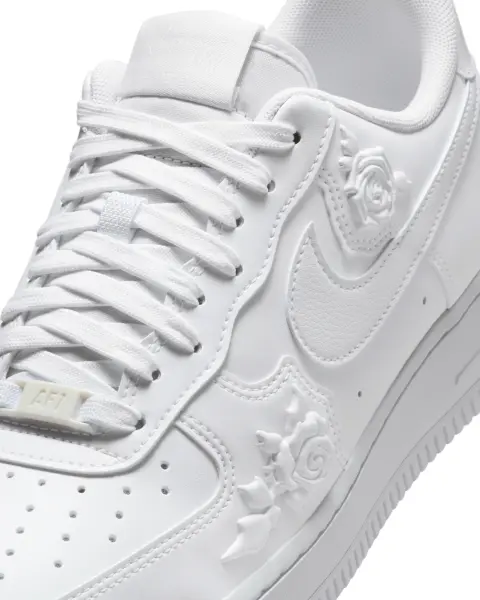 Кроссовки женские Nike AIR FORCE 1 '07 белые HF2016-100