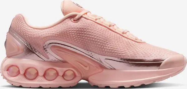Кроссовки женские Nike AIR MAX DN персиковые HV4861-601