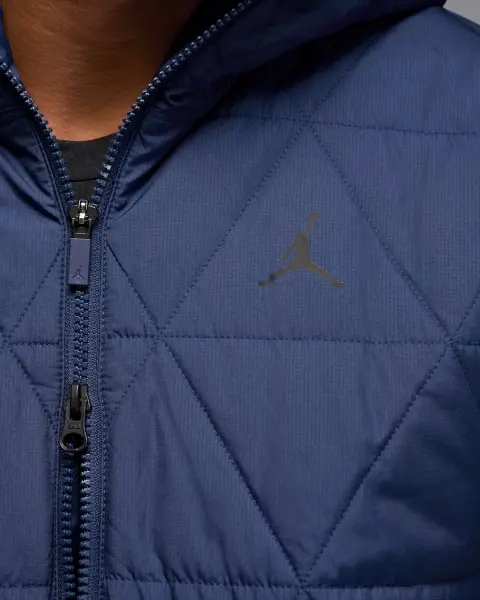 Куртка Nike JORDAN SPORT MEN'S THERMA-FIT JACKET темно-синяя FZ3162-492