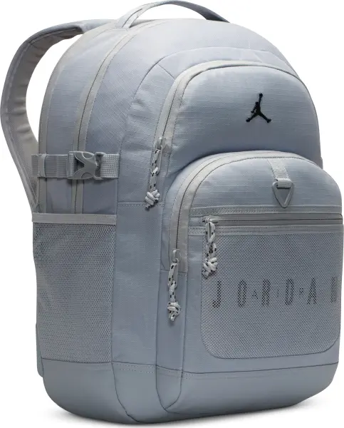 Рюкзак Nike JORDAN BLACKTOP 25L серый LM9047-G3A