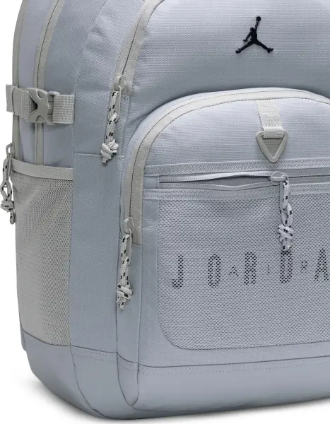 Рюкзак Nike JORDAN BLACKTOP 25L серый LM9047-G3A