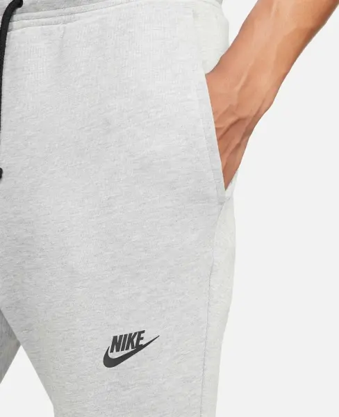 Спортивный костюм Nike SPORTSWEAR TECH FLEECE OG серый FD0739-063&FD0737-063