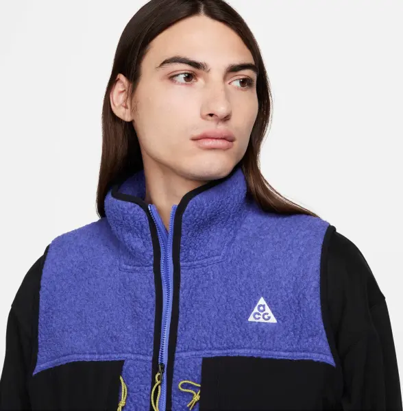 Жилетка Nike ACG "ARCTIC WOLF" фіолетово-чорна FN2448-510