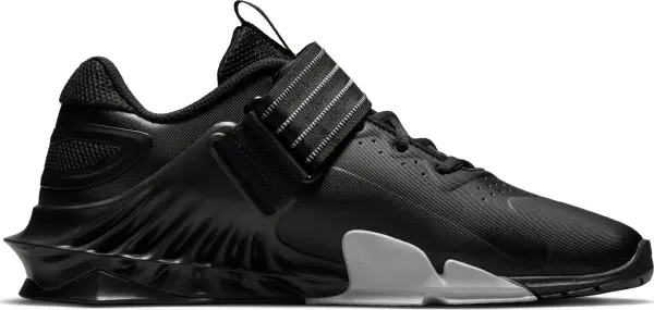 Кроссовки для тяжелой атлетики Nike SAVALEOS черно-белые CV5708-010