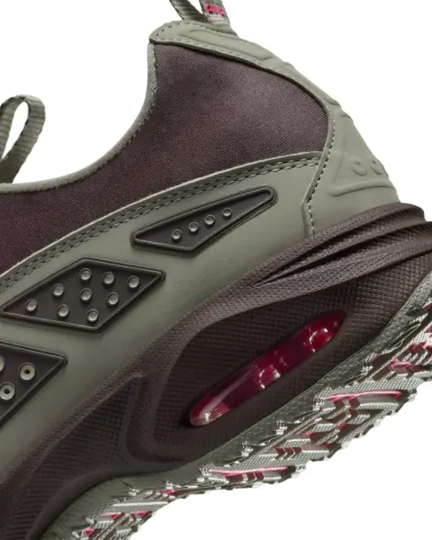 Кроссовки женские Nike AIR MAX SNDR розово-коричнево-серые IB7702-300