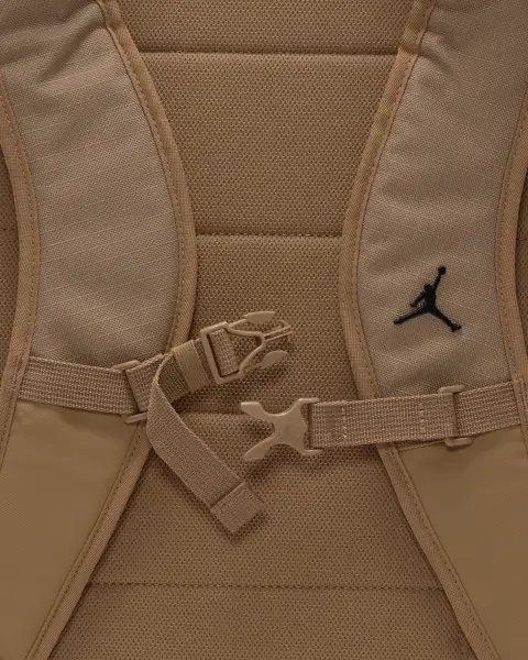 Рюкзак Nike JORDAN BLACKTOP 25L коричневий LM9047-J34