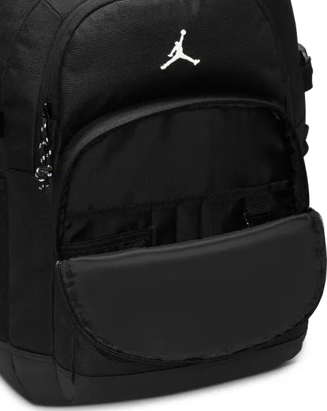 Рюкзак Nike JORDAN BLACKTOP 25L черный LM9047-023