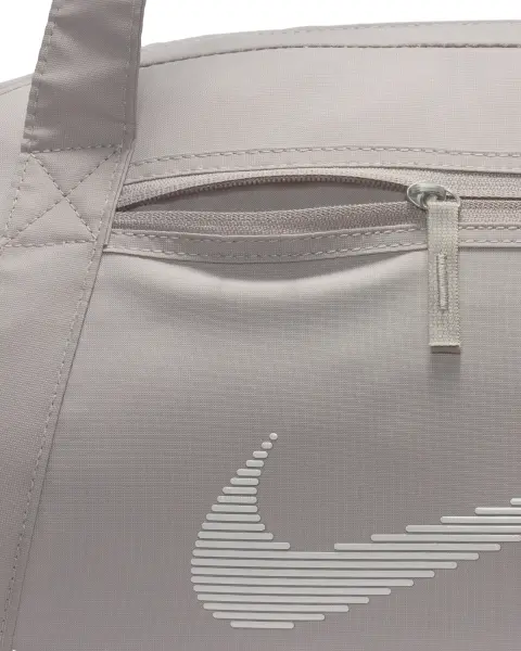 Сумка спортивная женская Nike GYM CLUB DUFFEL BAG - SP23 24L серая DR6974-009