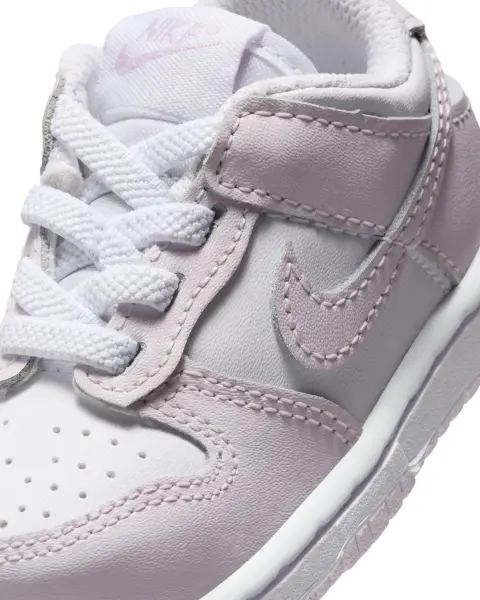 Кросівки дитячі Nike DUNK LOW (TDE) світло-бузково-білі FB9107-128