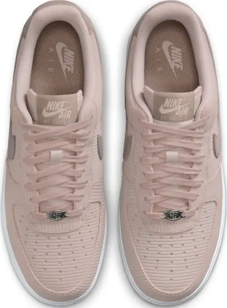 Кросівки жіночі Nike AIR FORCE 1 '07 світло-коричневі IM6533-602