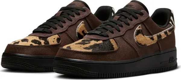 Кроссовки женские Nike AIR FORCE 1 '07 темно-коричневые HV6356-200