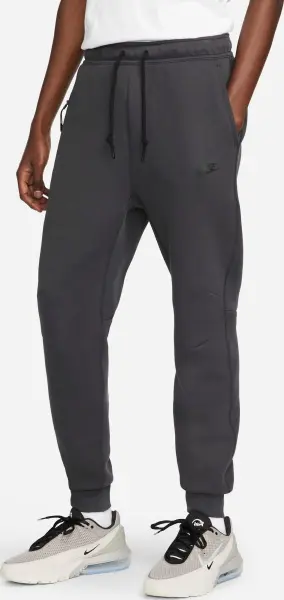 Спортивний костюм Nike SPORTSWEAR TECH FLEECE темно-сірий FB7921-060__FB8002-060