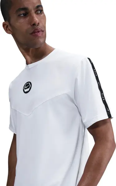 Футболка Nike DRI-FIT бело-черная IH4288-100