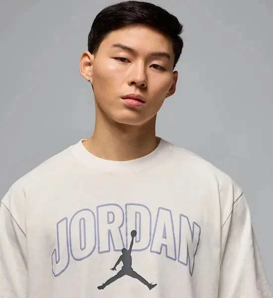 Футболка Nike JORDAN BROOKLYN бежева IB7347-133