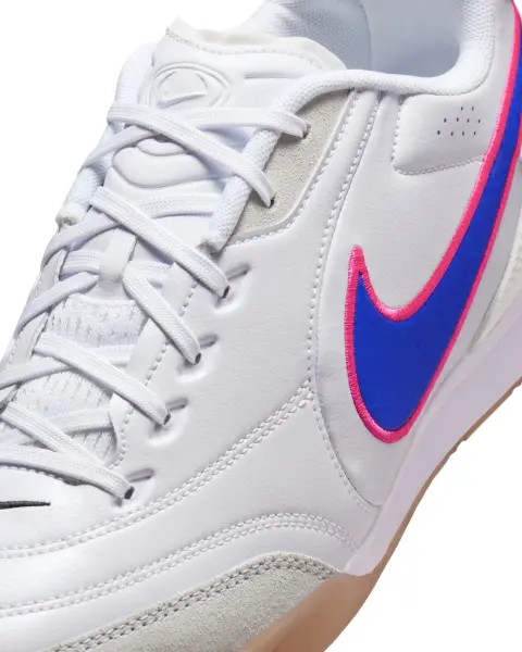 Футзалки (бампы) Nike TIEMPO STREETGATO бело-сине-розовые HQ7017-146