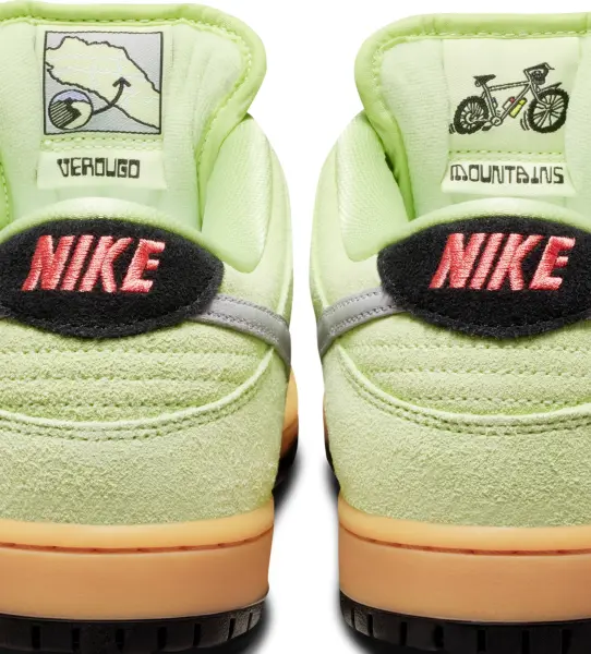 Кросівки Nike SB DUNK LOW 'VERDUGO MOUNTAIN' світло-зелено-сірі HQ1626-300