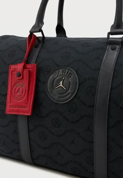 Сумка спортивна Nike JORDAN PARIS SAINT-GERMAIN MONOGRAM DUFFEL BAG 25L чорна LM9112-693