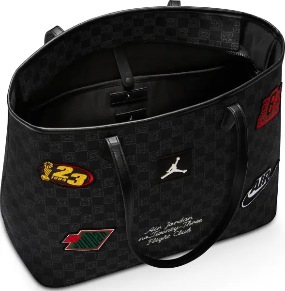 Сумка через плечо Nike JORDAN MONOGRAM TOTE BAG 32L черная LM9158-023