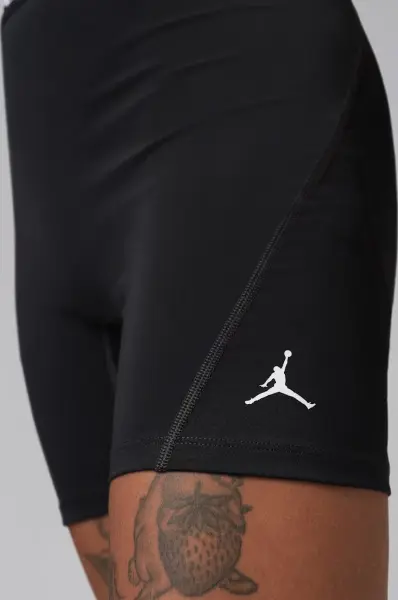 Велосипедки жіночі Nike JORDAN SPORT ESSENTIALS DRI-FIT HIGH-WAISTED 12.5CM чорні IF2266-010