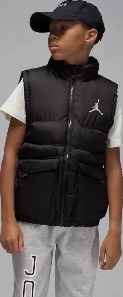Жилетка підліткова Nike JORDAN FILLED PUFFER чорна 95D532-023